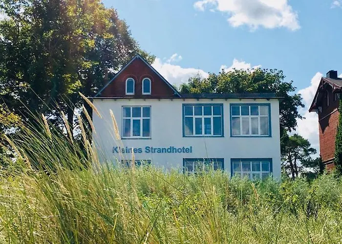 Lägenhet Kleines Strandhotel 3*